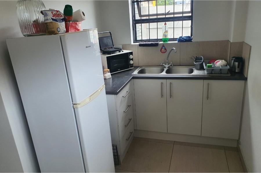 To Let commercial Property for Rent in Newton Park Eastern Cape